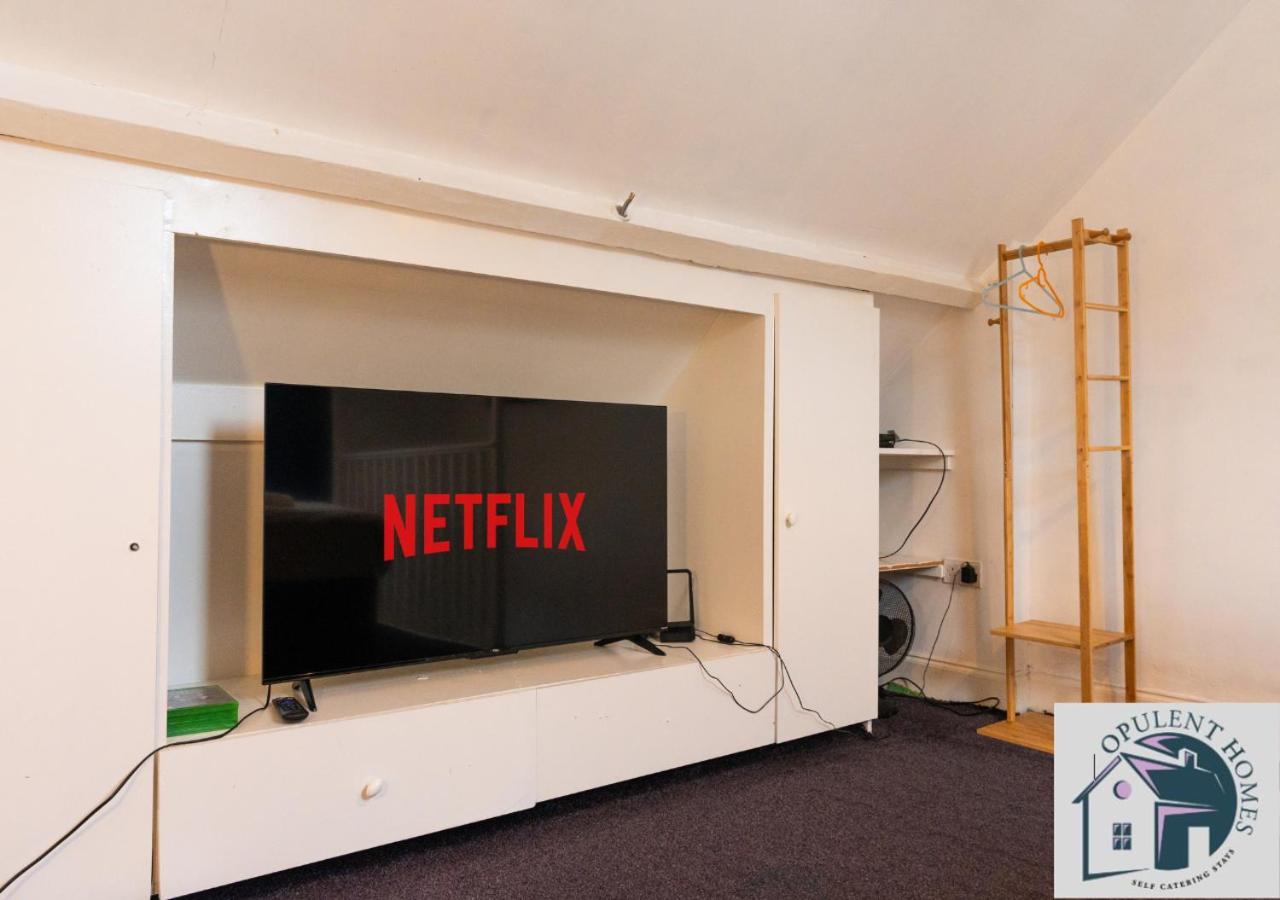 Vila Contractors Pad - 4 Bed Town House - Cent Reading - Free Parking Exteriér fotografie